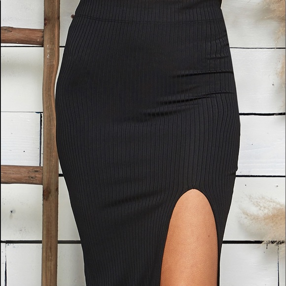 🆕Side front slit ribbed midi skirt - Picture 4 of 4